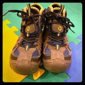 Merrill Capra Mid Waterproof Hiking Boots- toddler